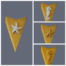 Load image into Gallery viewer, Wall planter, Coloured, Pots, Vases, 3D printed, Outdoor, Indoor Planter, Office, Living, Vertical garden, Living room - Shaping Ideas