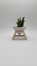 Load image into Gallery viewer, 3.5 inch pyramid cement planter stand with cement planter stand, Concrete planter - Shaping Ideas