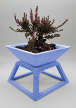 Load image into Gallery viewer, Planter with stand pyramid shape in cement 6 inch, Concrete planter square, gift for her minimalist and modern vase.