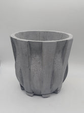Load image into Gallery viewer, 7 inch Cement Planer with drainage hole and saucer. Woven pattern. | 7" Concrete Pot and Saucer Set | Modern & Minimalist Cement Flower Pot - Shaping Ideas