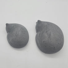 Load image into Gallery viewer, Set of 2 Cement sleeping cat, cement sleeping cat, 5 inch and 3 inch long, concrete cat statue