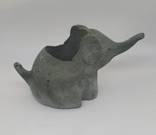 Load image into Gallery viewer, Elephant Air plant holder, elephant gift