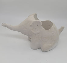 Load image into Gallery viewer, Elephant Air plant holder, elephant gift