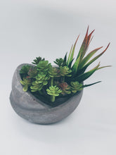 Load image into Gallery viewer, Succulent Pot - Concrete Planter - Bowl Planter - Geometric - Minimalist - Air Plant Holder - Shower Favor - Mother&#39;s Day Gift
